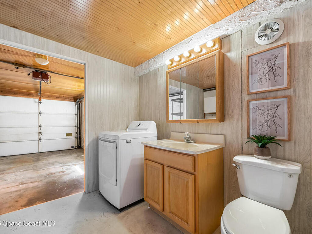 120 Hacienda, Indialantic, FL 32903