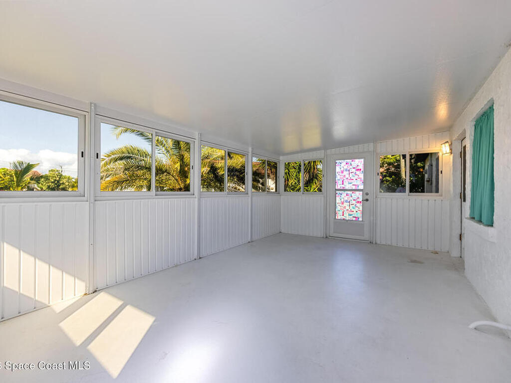 120 Hacienda, Indialantic, FL 32903