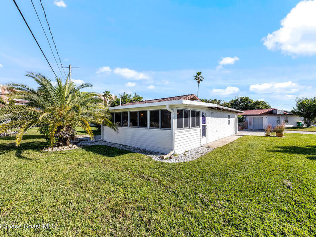 120 Hacienda, Indialantic, FL 32903