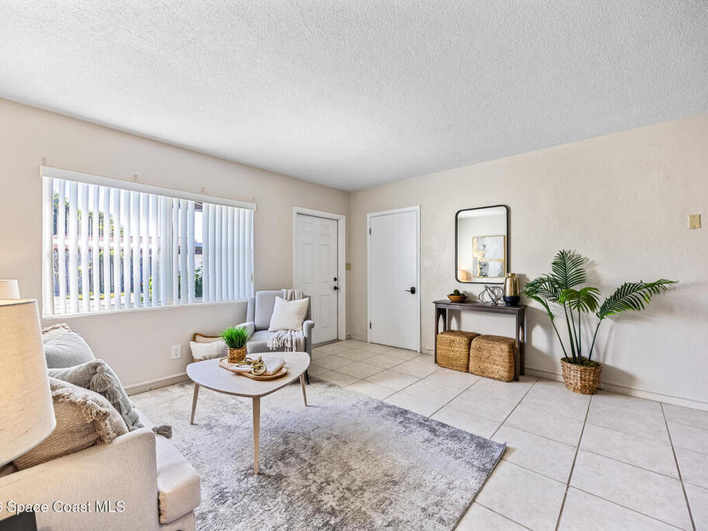 120 Hacienda, Indialantic, FL 32903