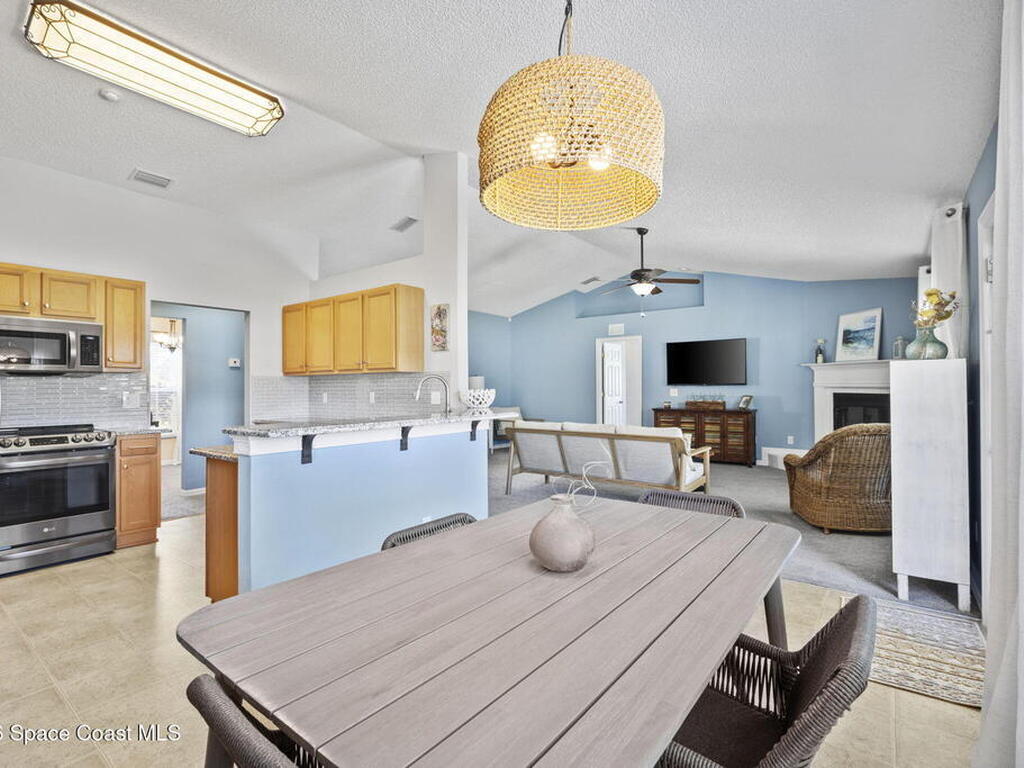 400 Helicon Avenue, Palm Bay, FL 32907