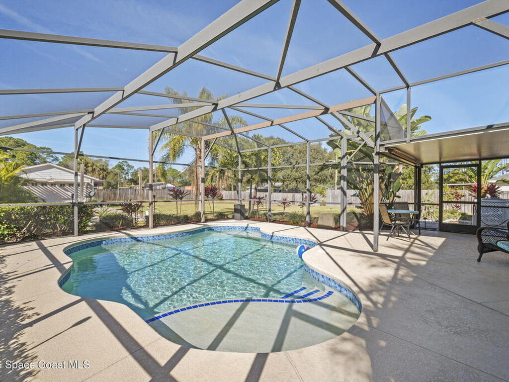 400 Helicon Avenue, Palm Bay, FL 32907