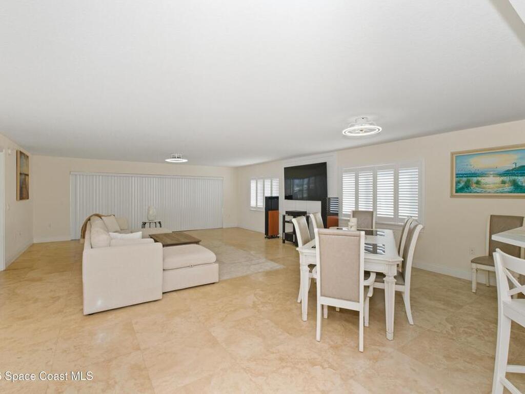 121 Lancha Circle, Satellite Beach, FL 32937