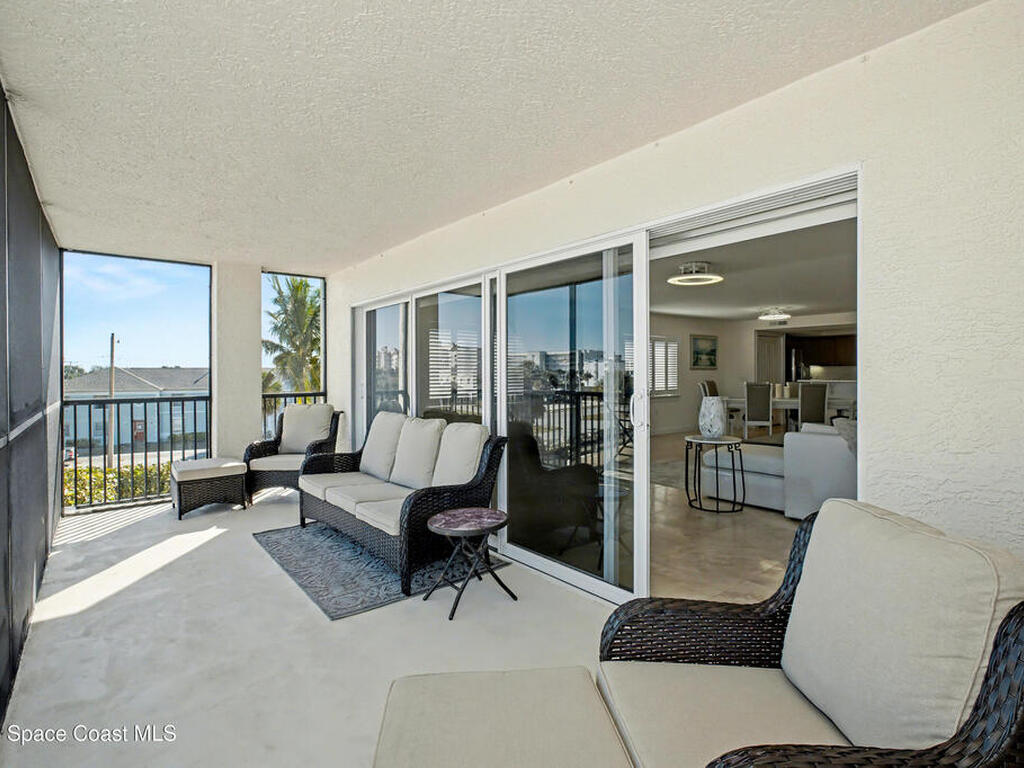 121 Lancha Circle, Satellite Beach, FL 32937