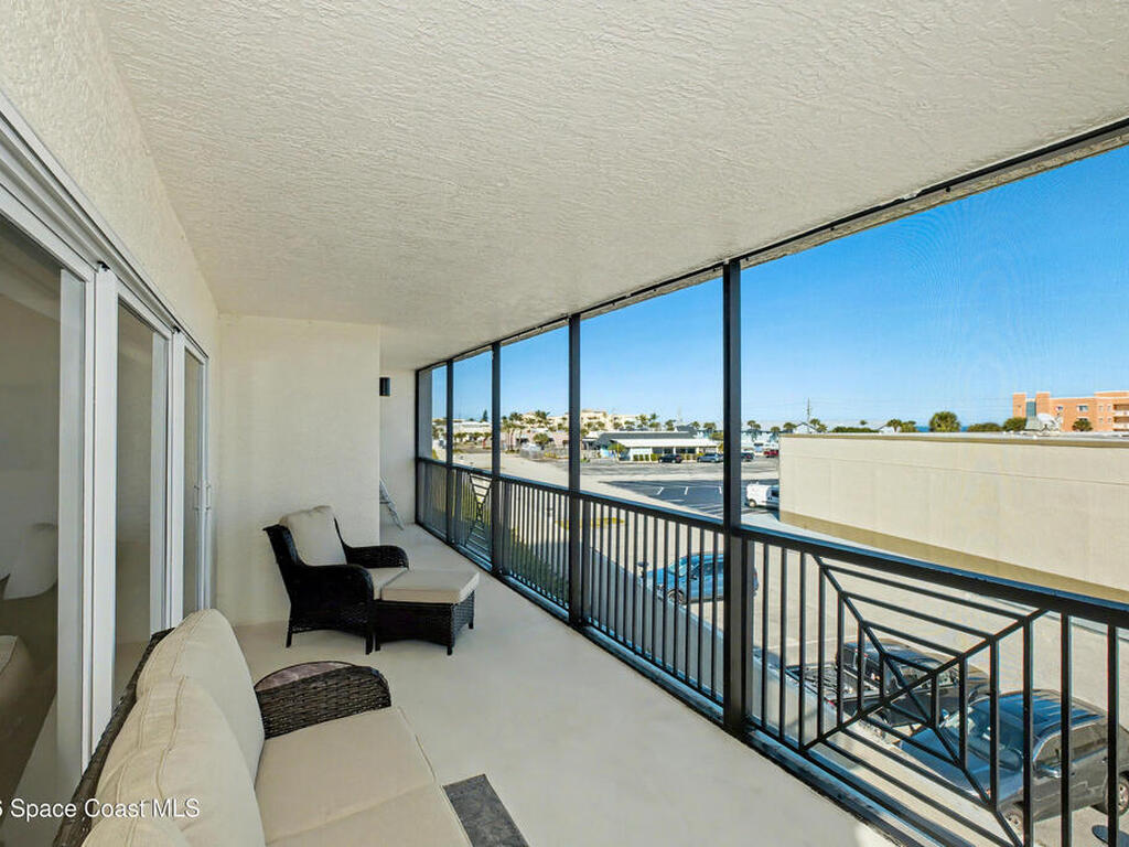 121 Lancha Circle, Satellite Beach, FL 32937