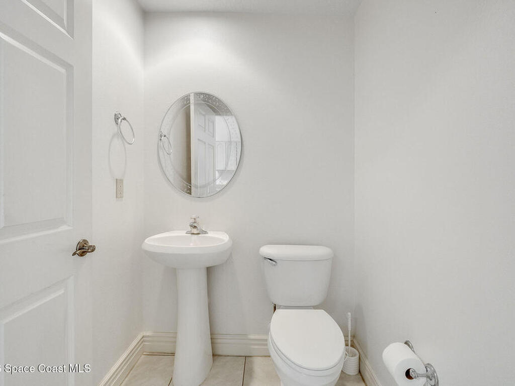 624 Cedar Side Circle, Palm Bay, FL 32905