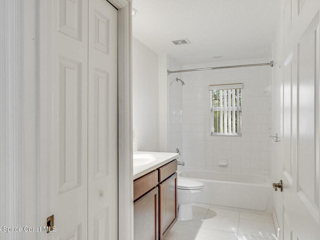 624 Cedar Side Circle, Palm Bay, FL 32905