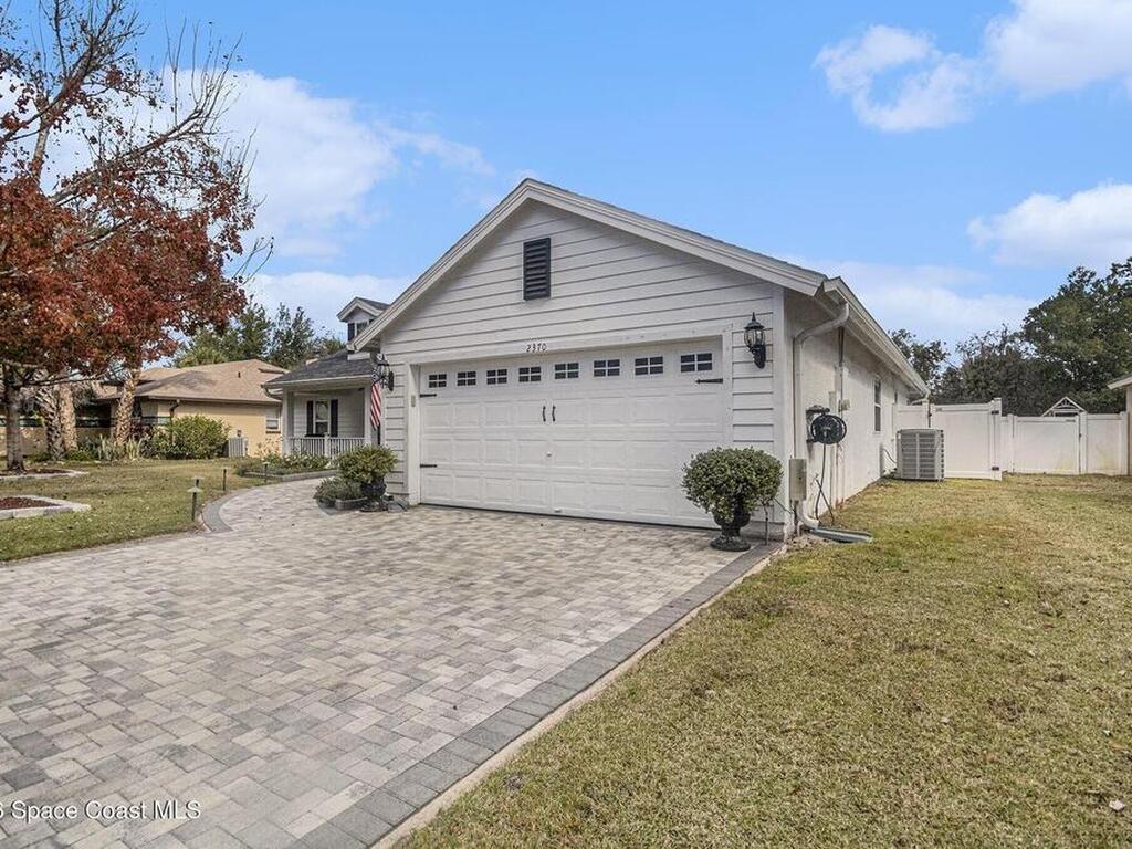 2370 Alclobe Circle, Ocoee, FL 34761