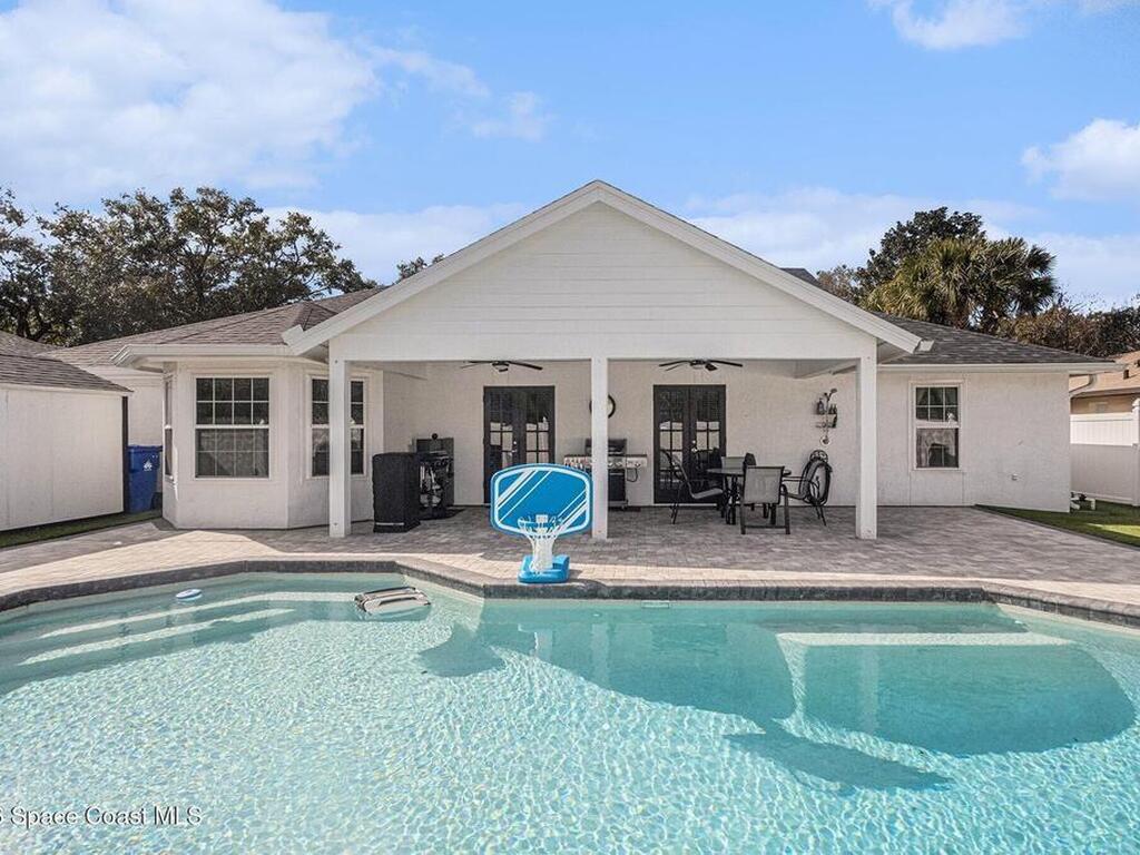 2370 Alclobe Circle, Ocoee, FL 34761