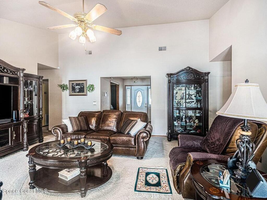 2370 Alclobe Circle, Ocoee, FL 34761