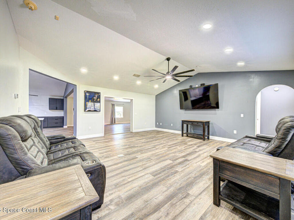 5321 Banana Avenue, Cocoa, FL 32926