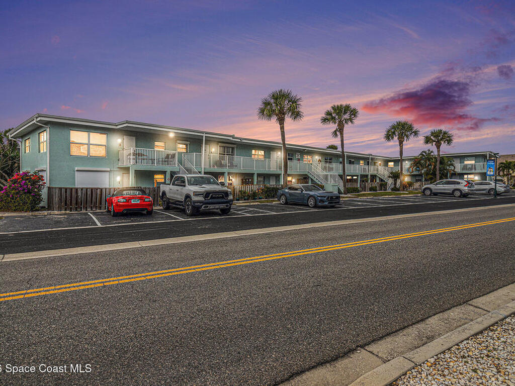 7605 Ridgewood Ave, Cape Canaveral, FL 32920