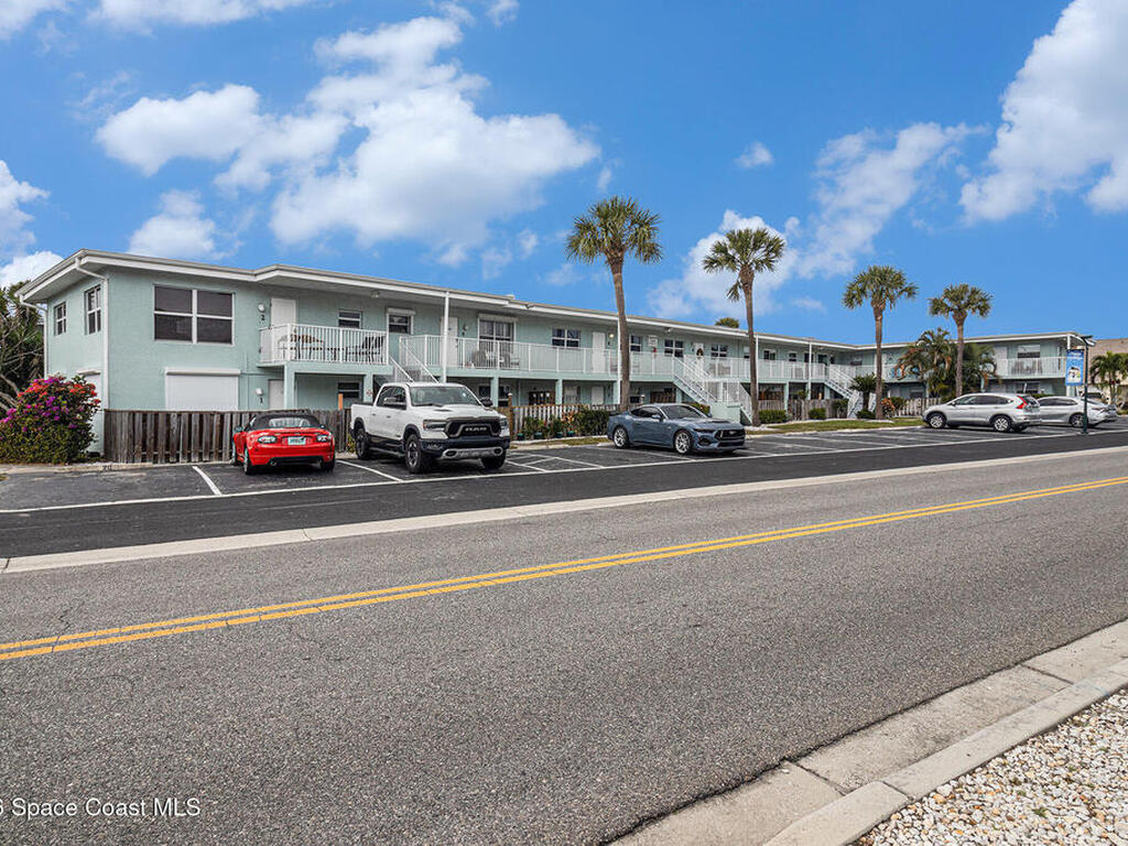 7605 Ridgewood Ave, Cape Canaveral, FL 32920