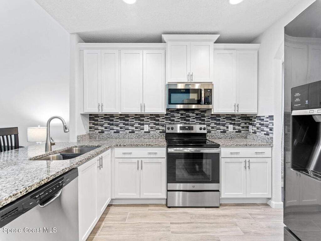 1415 Lara Circle, Rockledge, FL 32955