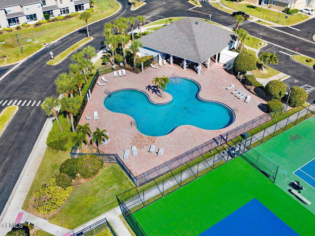 3330 Poseidon Way, Indialantic, FL 32903