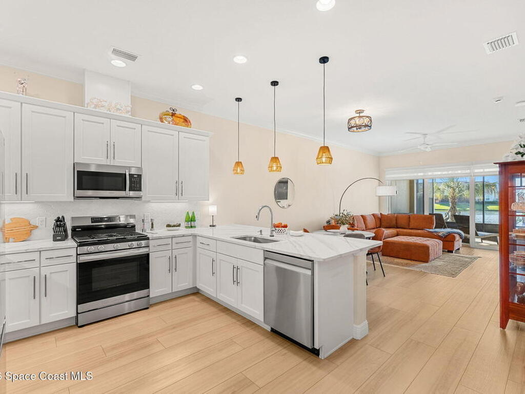 7994 Cache Creek Lane, Melbourne, FL 32940