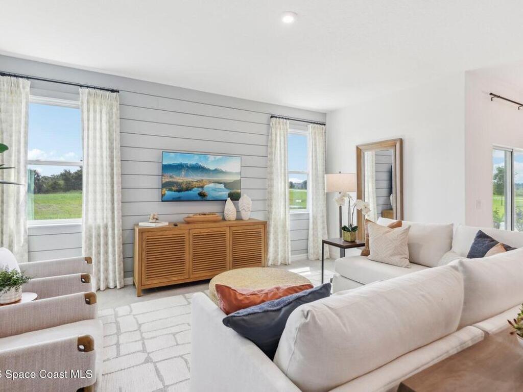 1015 Connolly Lane, Palm Bay, FL 32905