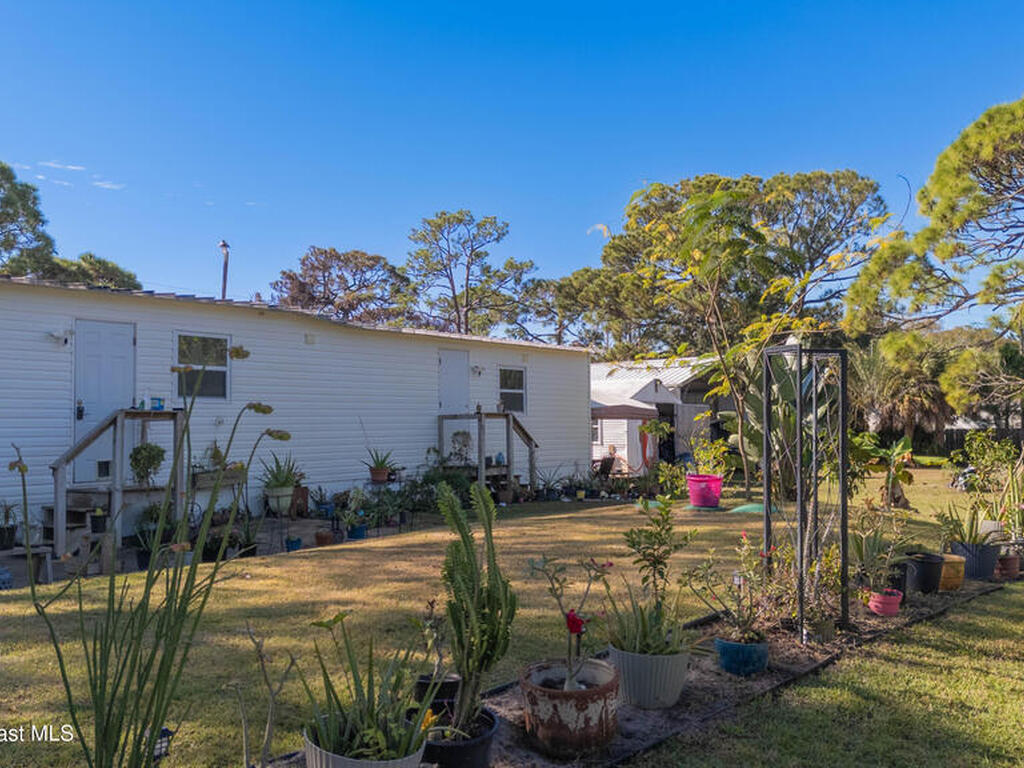 8280 Pine Ridge Trail, Sebastian, FL 32976