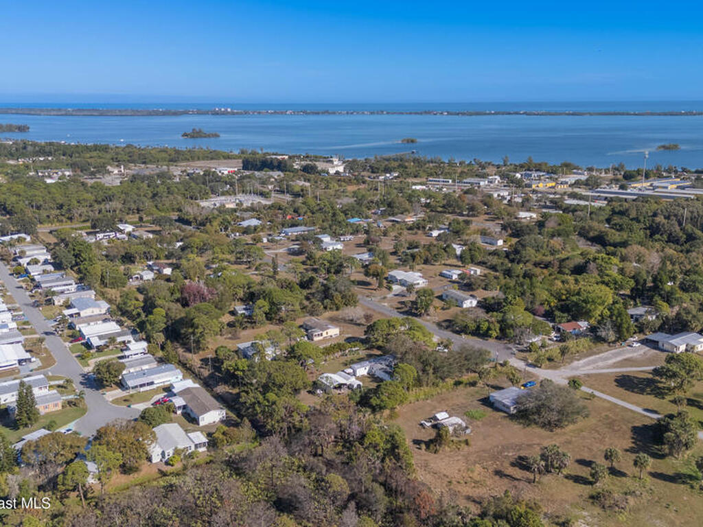 8280 Pine Ridge Trail, Sebastian, FL 32976