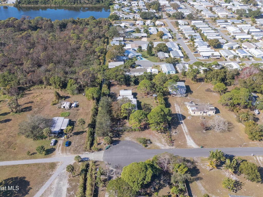 8280 Pine Ridge Trail, Sebastian, FL 32976
