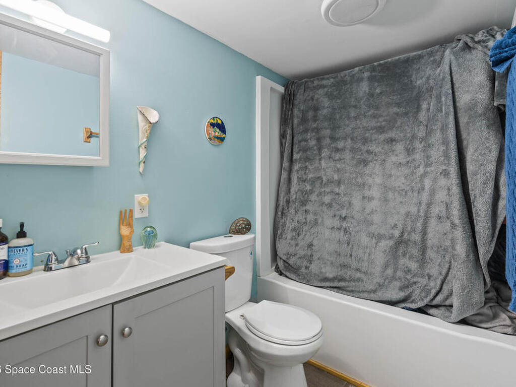 8280 Pine Ridge Trail, Sebastian, FL 32976