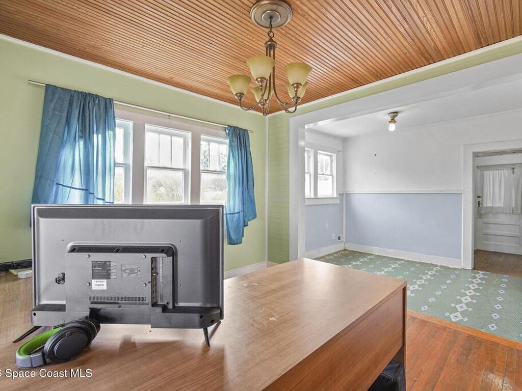 2612 Riverview Drive, Melbourne, FL 32901