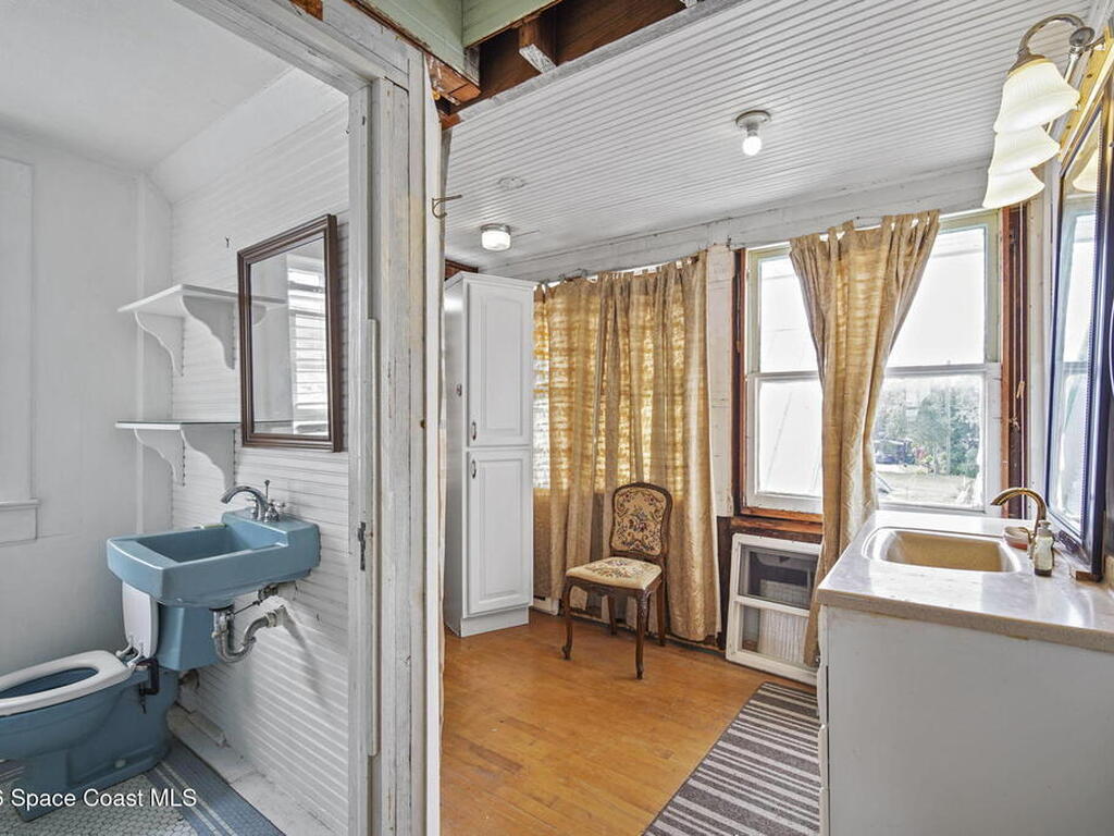 2612 Riverview Drive, Melbourne, FL 32901