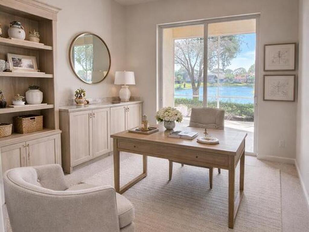 8406 Mulligan Circle, Port St. Lucie, FL 34986