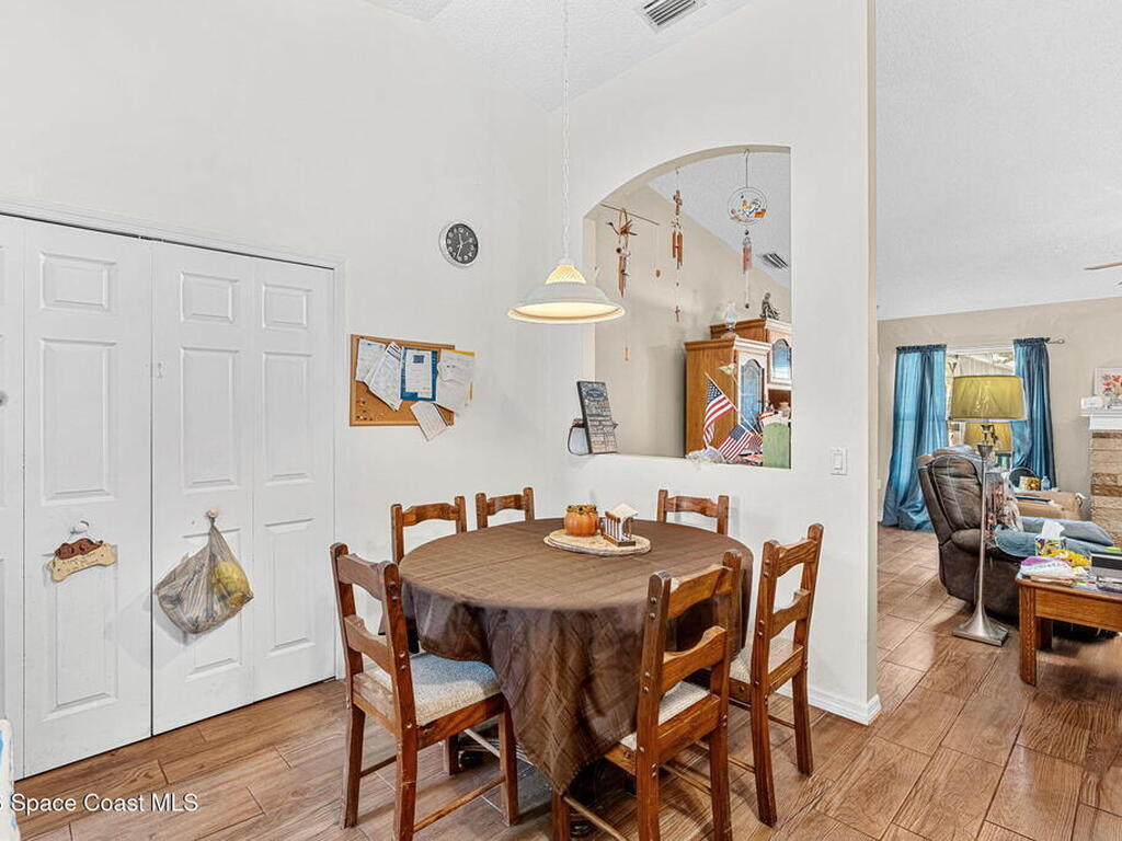 1543 Heartwellville Street, Palm Bay, FL 32907