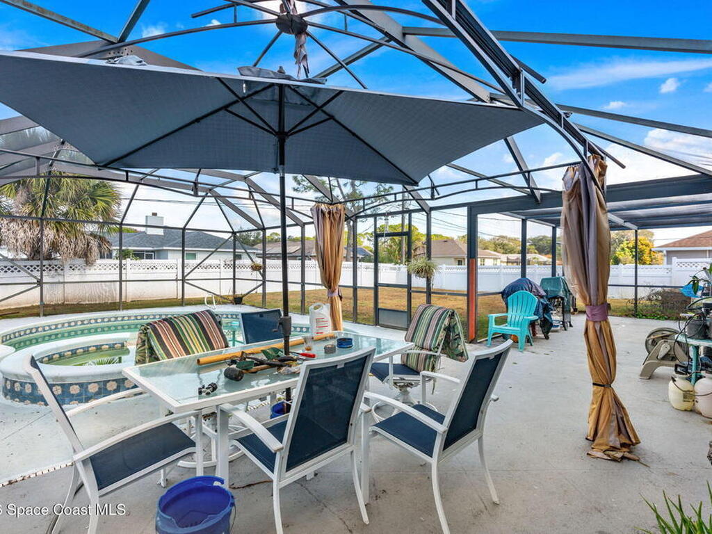 1543 Heartwellville Street, Palm Bay, FL 32907