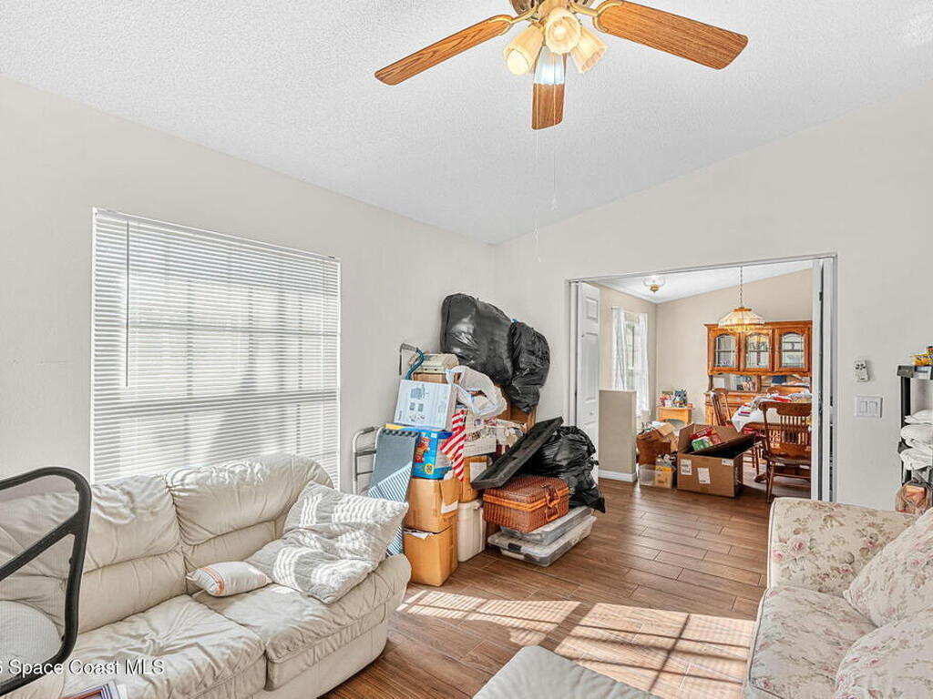 1543 Heartwellville Street, Palm Bay, FL 32907