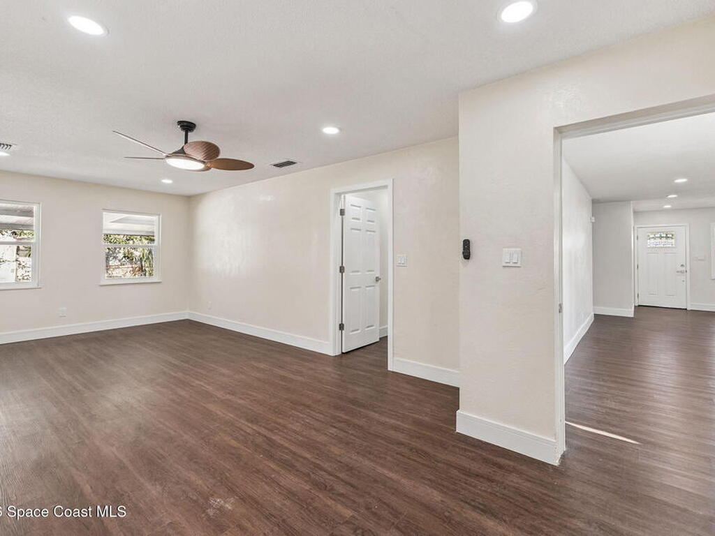 1070 N Libby Court, Daytona Beach, FL 32117