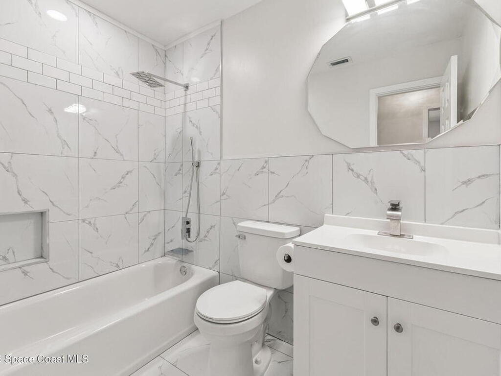 1070 N Libby Court, Daytona Beach, FL 32117