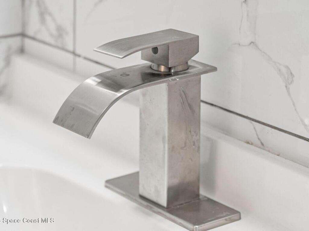 1070 N Libby Court, Daytona Beach, FL 32117