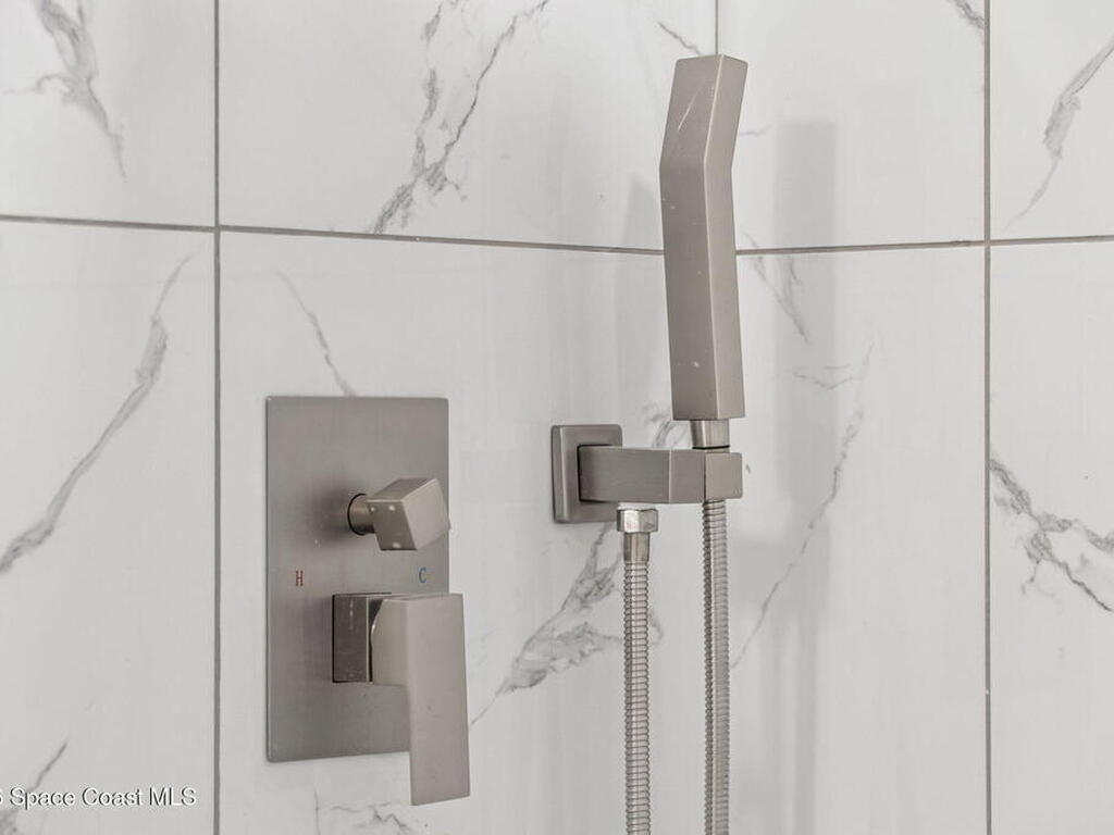 1070 N Libby Court, Daytona Beach, FL 32117