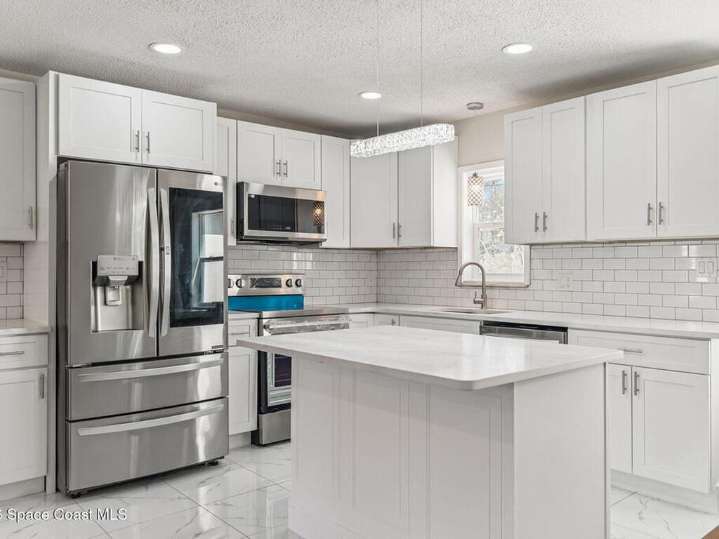 1070 N Libby Court, Daytona Beach, FL 32117