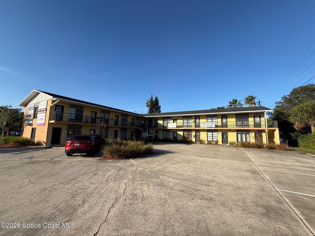 102 Columbia Drive, Cape Canaveral, FL 32920