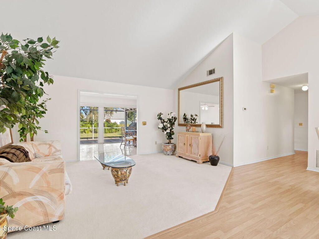 818 Spanish Wells Drive, Melbourne, FL 32940