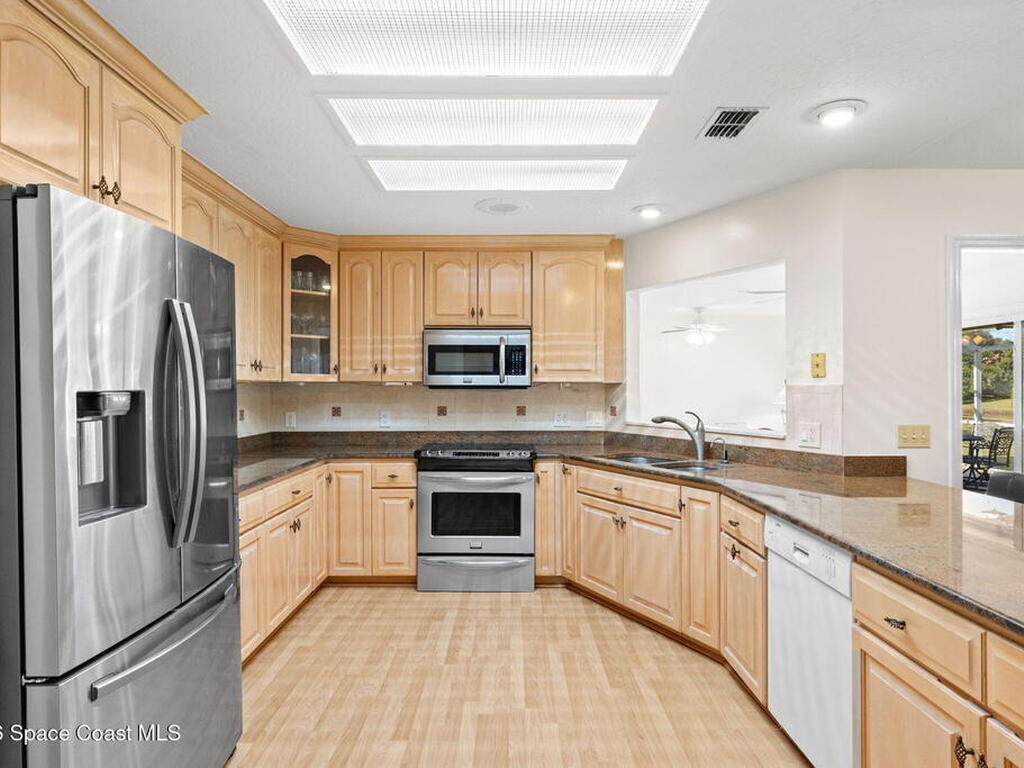 818 Spanish Wells Drive, Melbourne, FL 32940