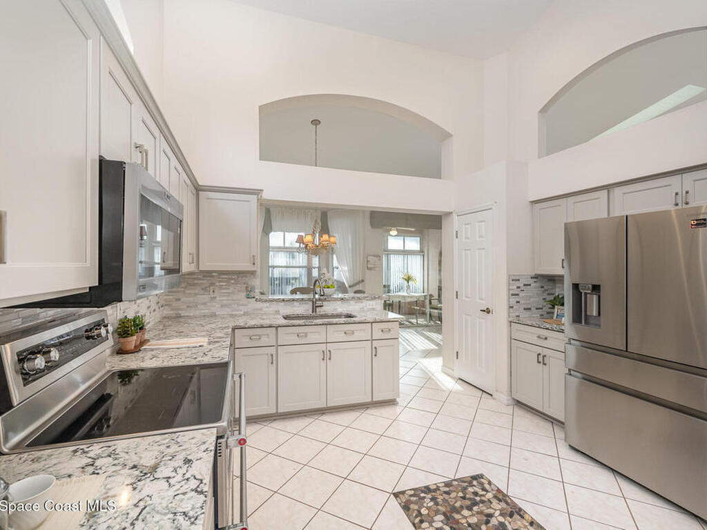 518 Renaissance Avenue, Melbourne, FL 32940