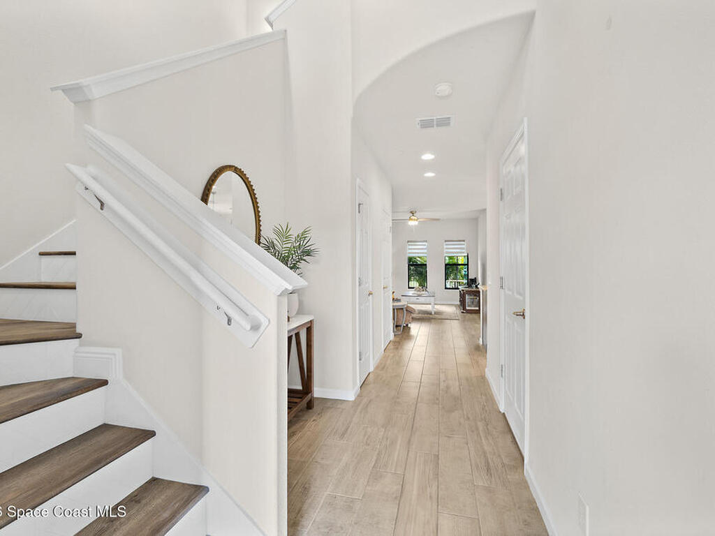 1315 Lara Circle, Rockledge, FL 32955