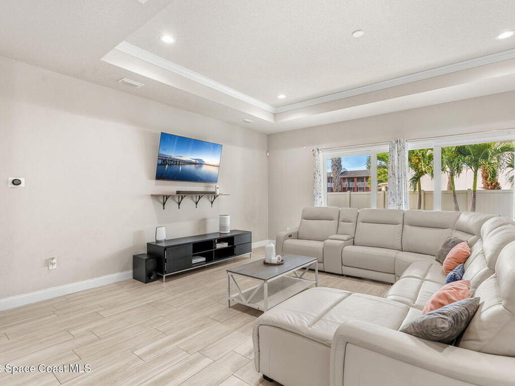 4065 Negal Circle, Melbourne, FL 32901