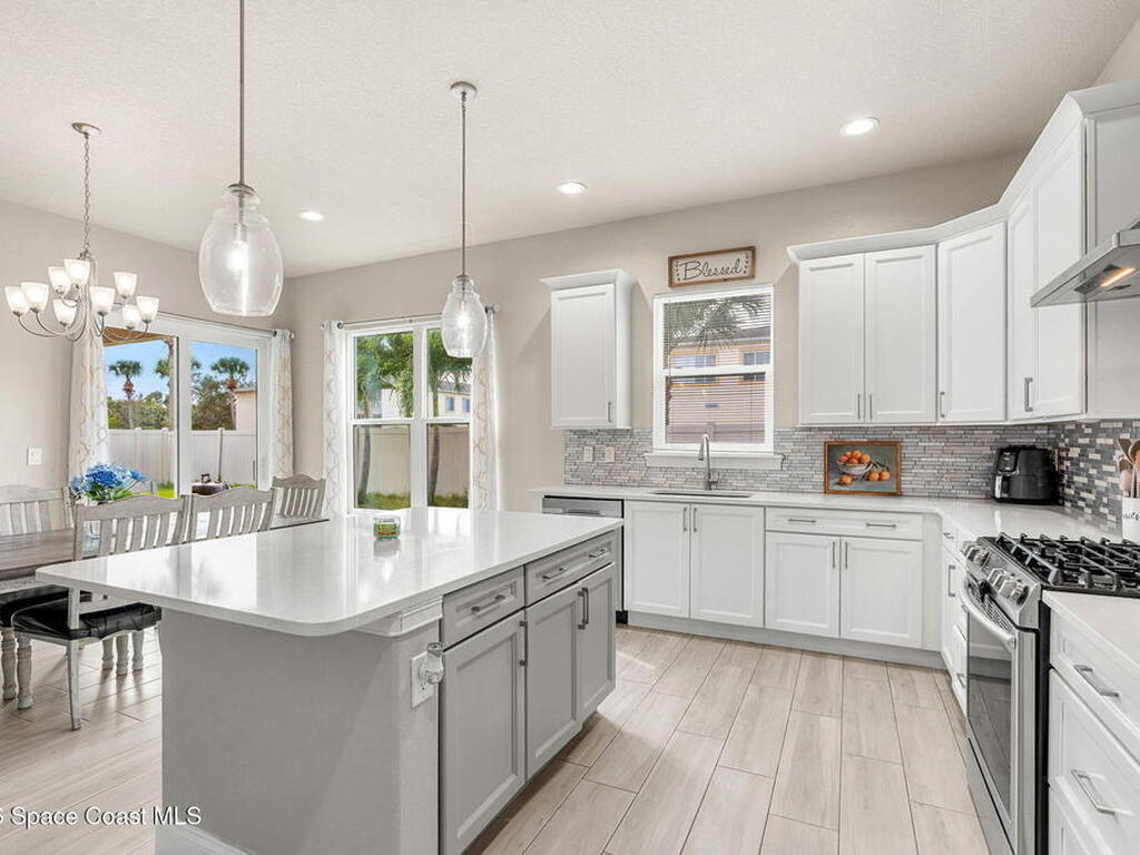 4065 Negal Circle, Melbourne, FL 32901