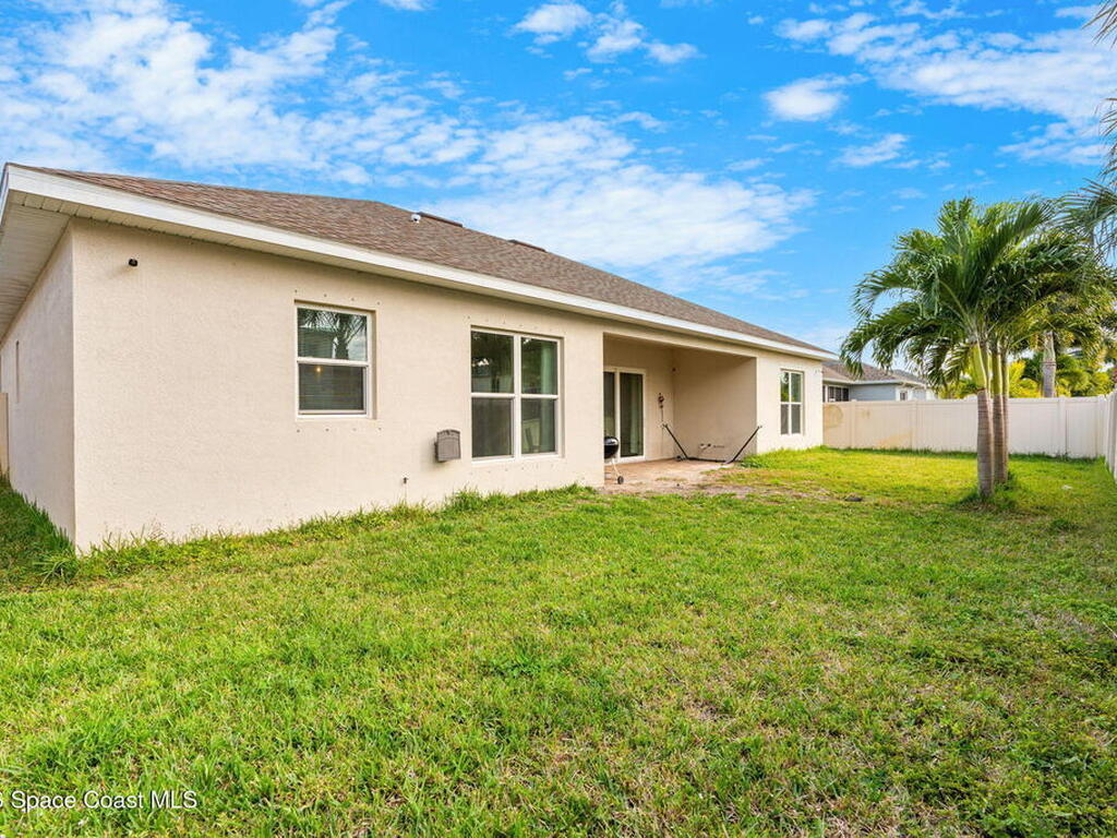 4065 Negal Circle, Melbourne, FL 32901