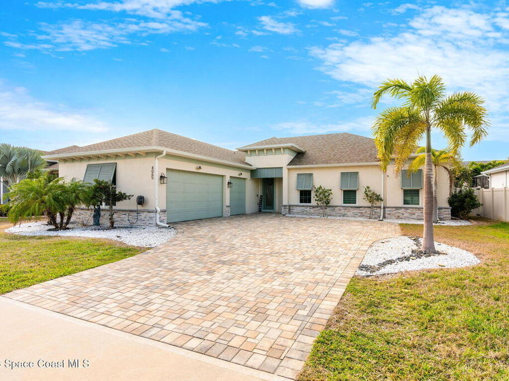 4065 Negal Circle, Melbourne, FL 32901
