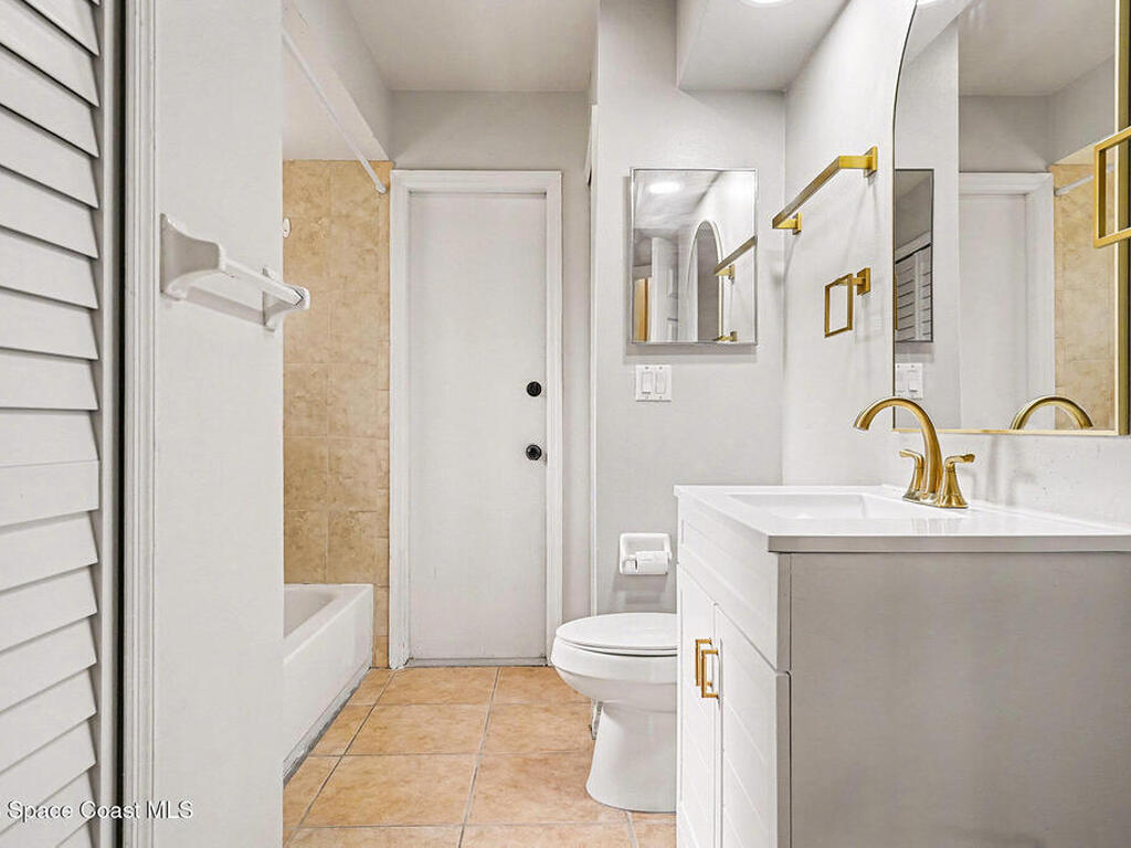 1578 Paisley Street, Palm Bay, FL 32907