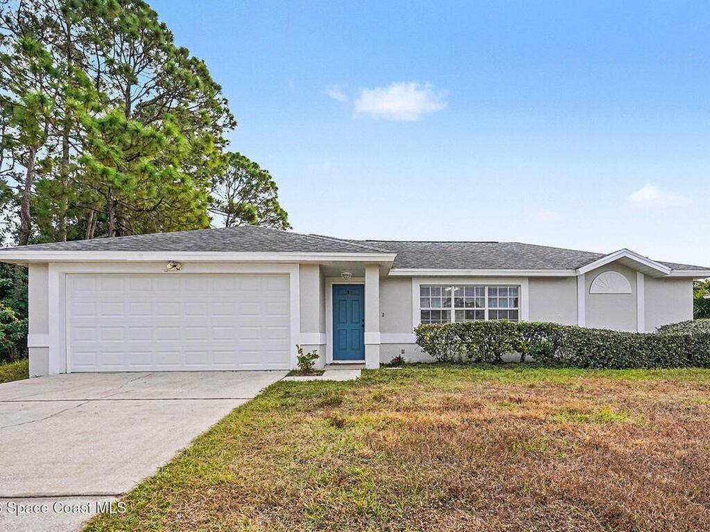 1578 Paisley Street, Palm Bay, FL 32907