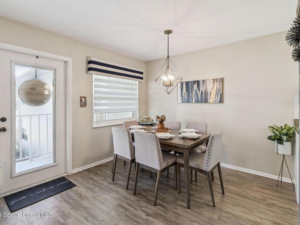 25 Vista Gardens Trail, Vero Beach, FL 32962