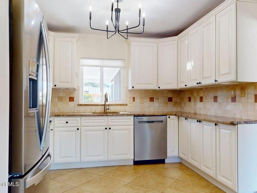 453 Bamboo Lane, Melbourne, FL 32935