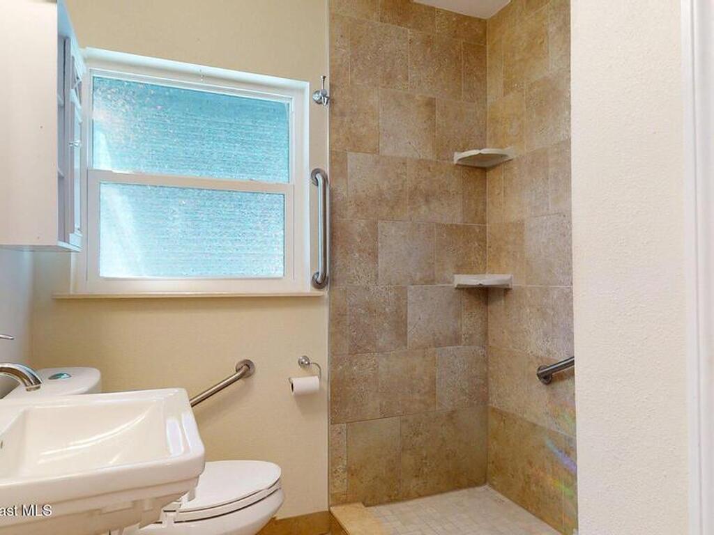 453 Bamboo Lane, Melbourne, FL 32935